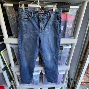 GV Boyfriend Jeans - Size 10